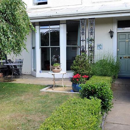 Riverview Guest House 시포스 외부 사진